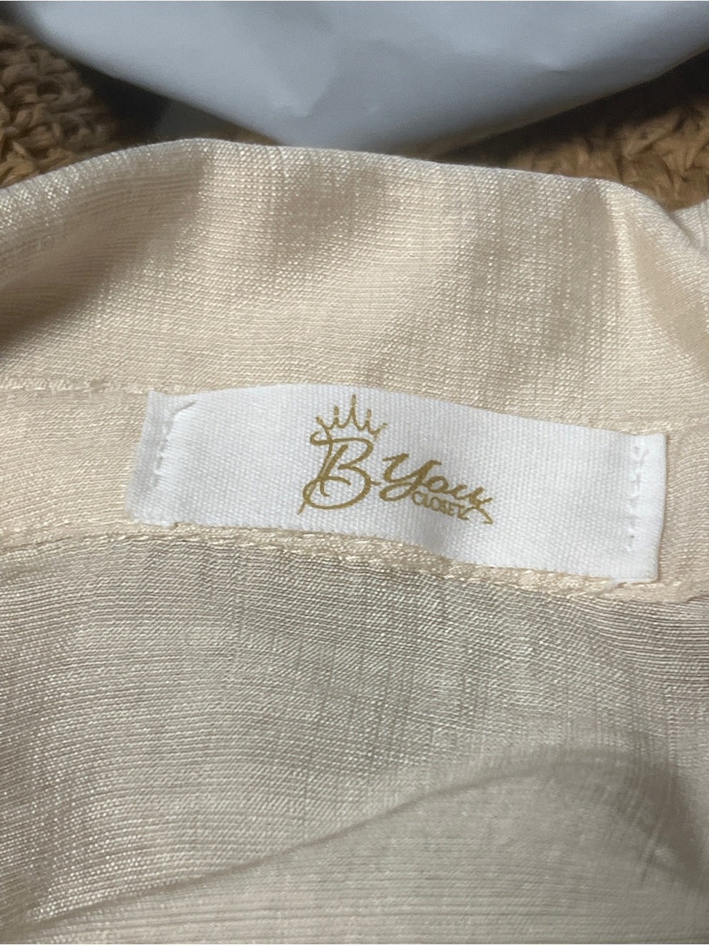 Women's Cream Cropped Utility Shirt - Picture 8 of 8